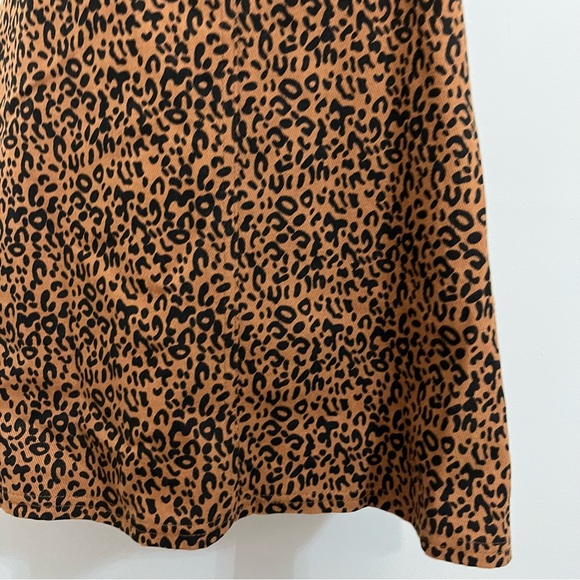 Leopard overalls dress by Forever 21 is NWT. Size Large - Picture 10 of 13